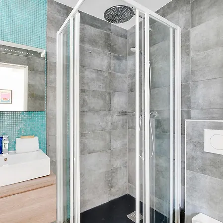 Charming - 2p - Montmartre *