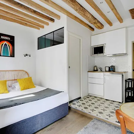 Charming - 2p - Montmartre * Παρίσι